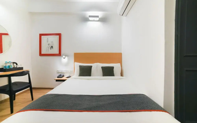 Oyo Townhouse 38136 Shivalik Mercantile Co-Operative Bank