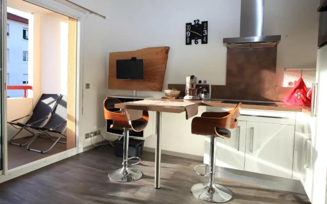 Studio Ttikia (Adults Only)