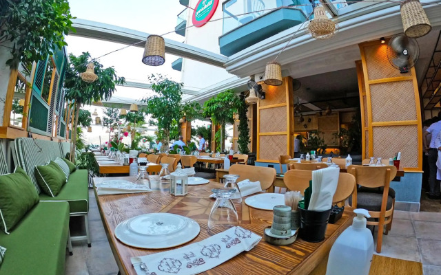 George Dragon Beach Hotel