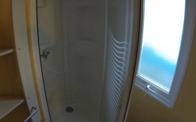 Cabañas y Bungalows La Falaguera