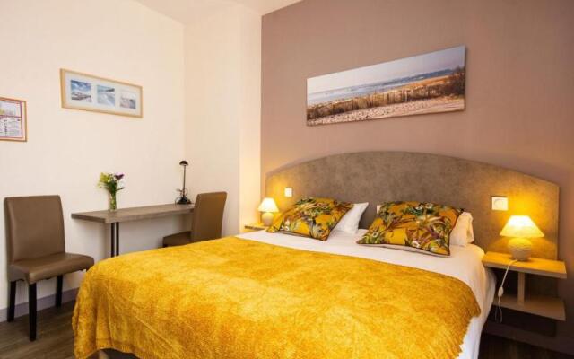 Cit’Hotel LE COMMERCE