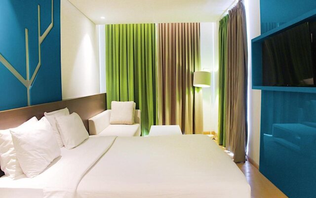 MaxOne Hotels at Pemuda