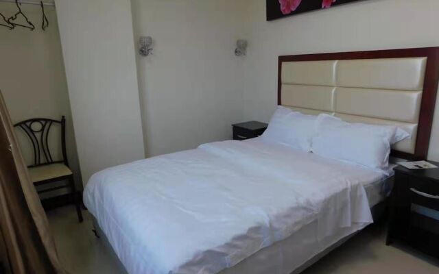 Sunshine Hotel