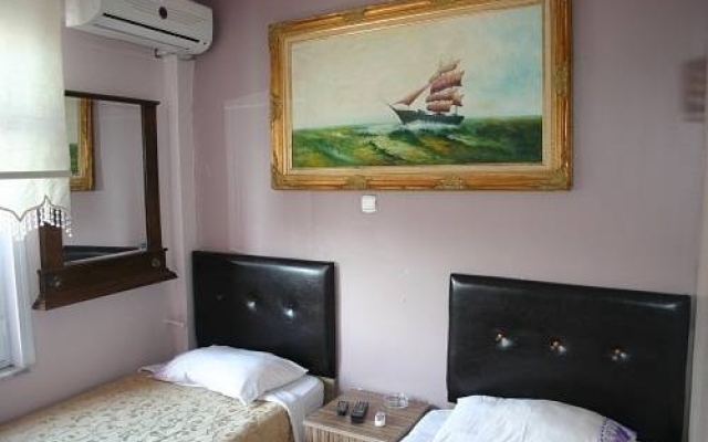Indo Hotel