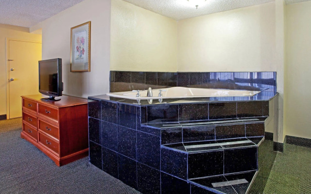 Holiday Inn Shreveport Downtown by IHG