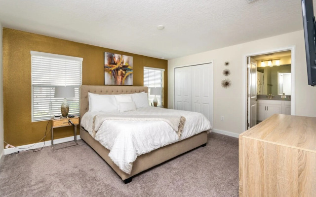 Champions Gate 1571 C