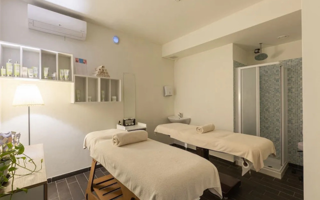 Residence Near the sea in Loano 4201