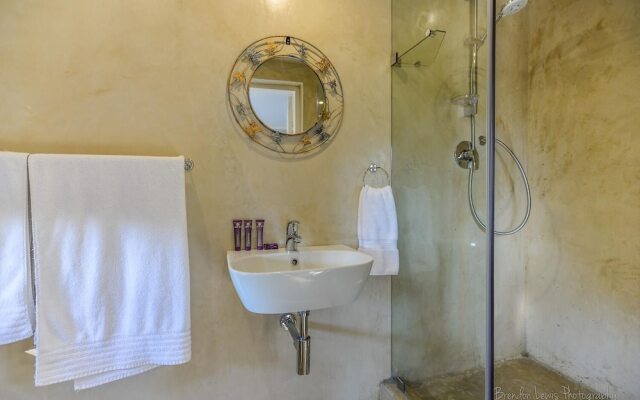 50 on Shepherd Boutique Guest House