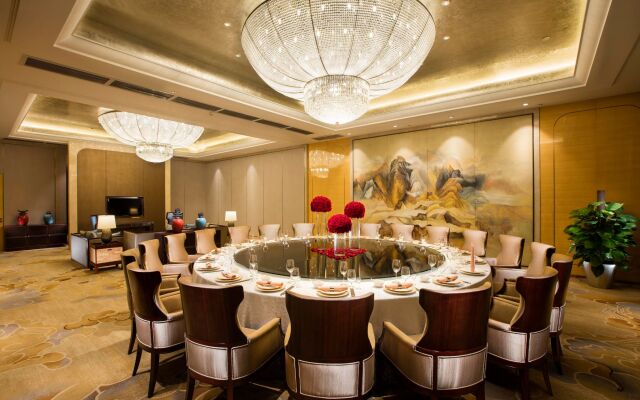 Hilton Wuhan Riverside