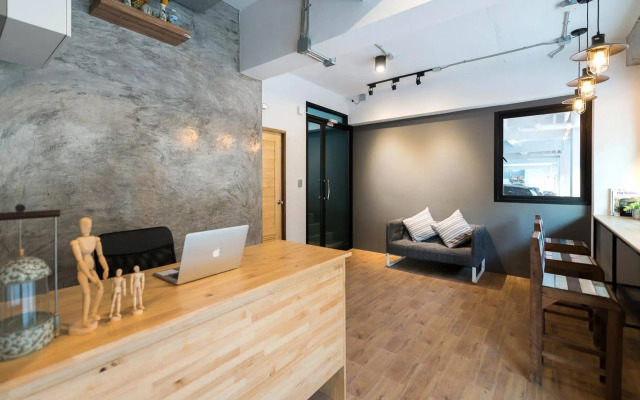 Pixel Hostel Phuket Airport