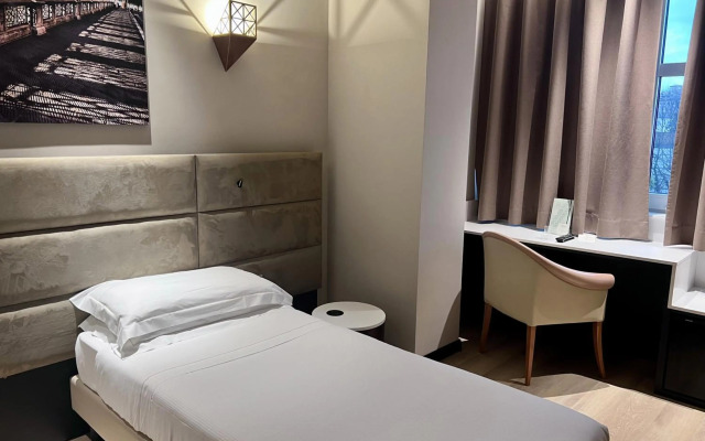 Hotel Sangallo Palace