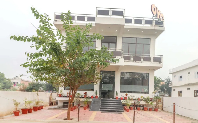 Hotel O Taj Classic