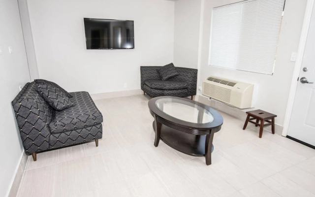 Morada Inn - Near Garden Grove Park