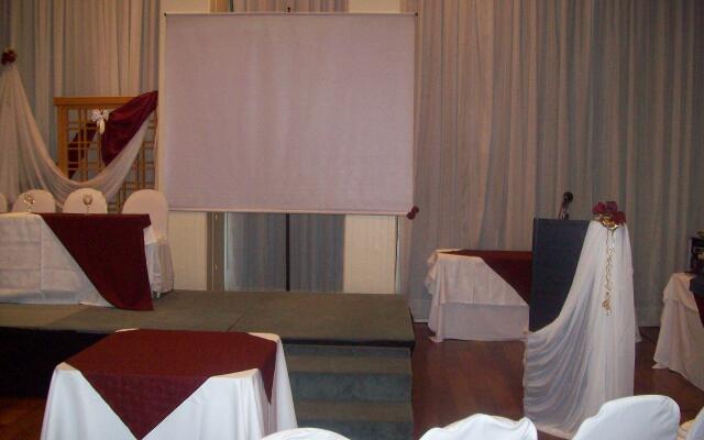 Hotel Alkazar
