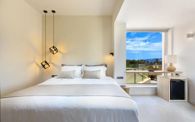 180 South Seaside Hotel