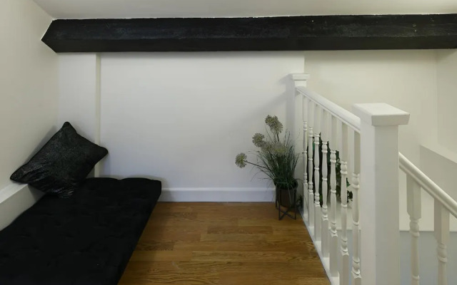 White Tulip Central 3bedroom Duplex Loft