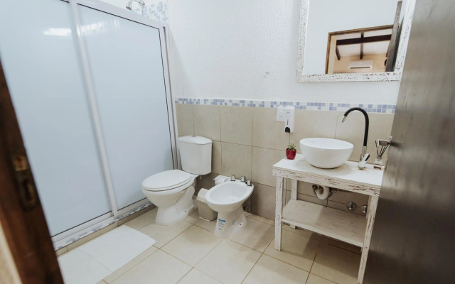 ISONDU Suites & Breakfast