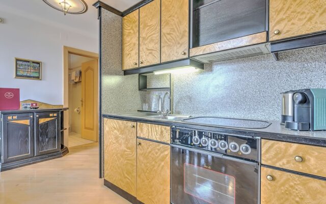 Plush Apartment in St. Kanzian am Klopeinersee with Sauna