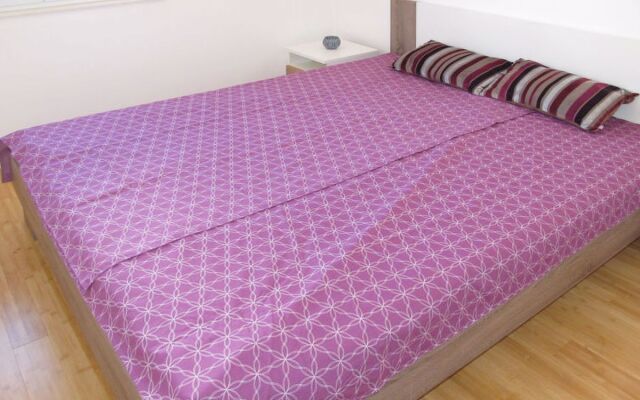 Andjelka (TGR147) 25384