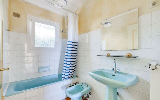 Cozy Holiday Home in Cogolin with Private Pool
