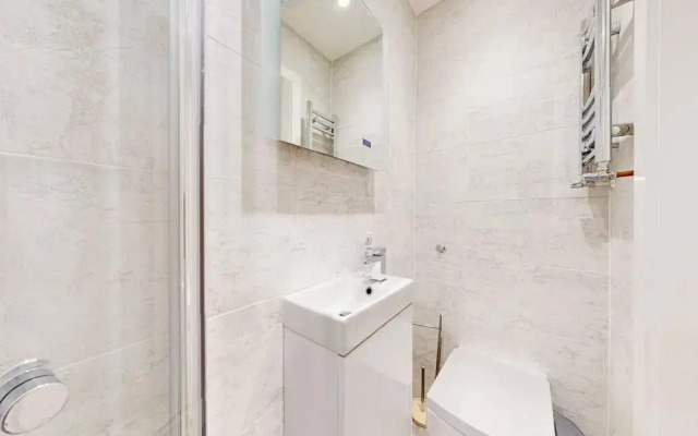 Stylish 2bed2bath flat 4min from tube station