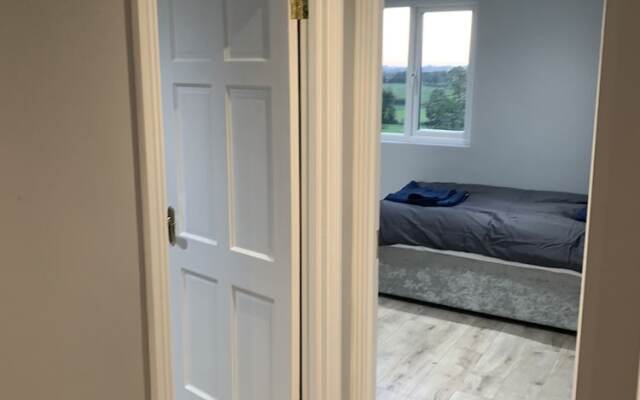 Private Central Apartment Near Kilcullen