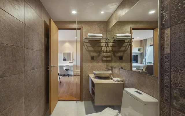 One bedroom Condo in Title V Rawai X308