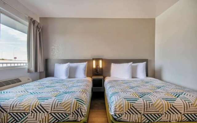 Studio 6 Albuquerque Nm Midtown