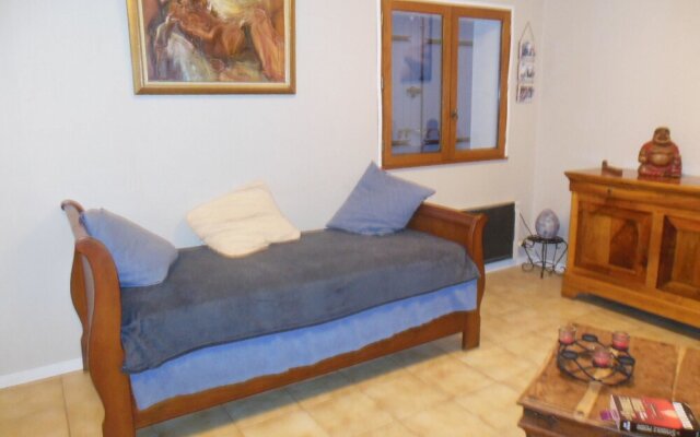 Villa With 2 Bedrooms in Bouchet, With Private Pool, Enclosed Garden a