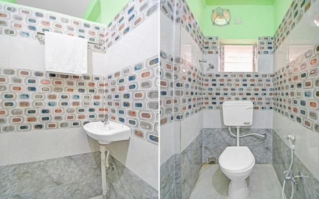 OYO Flagship 70156 Dark N Dreams