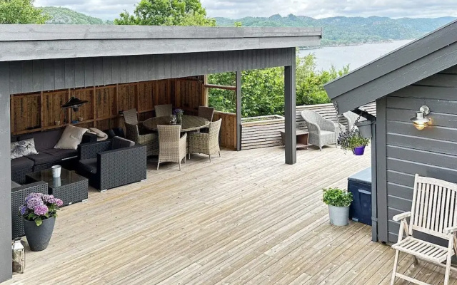 9 Person Holiday Home in Korshamn-by Traum