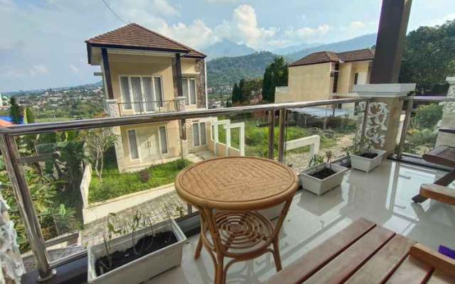 Puri Bidadari 6 With Private Mini Pool By N2K