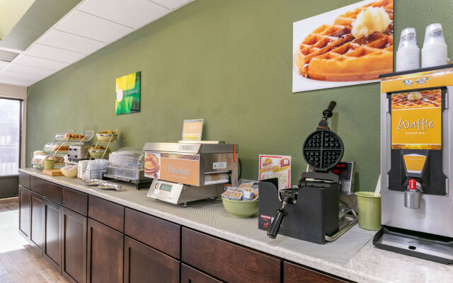 Comfort Inn & Suites