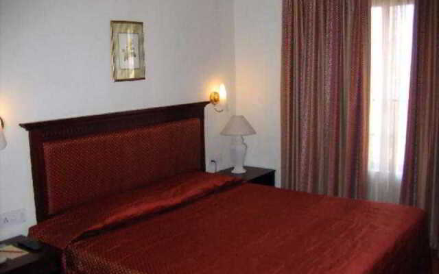 Harbour View Residency Hotel
