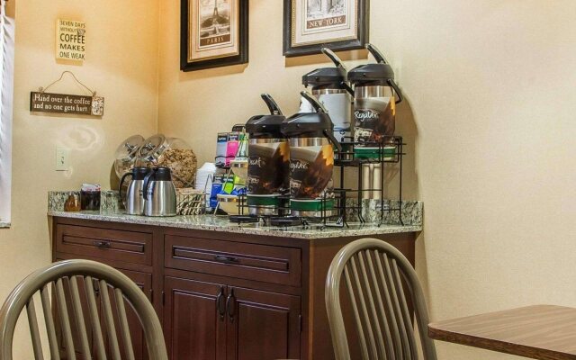 Comfort Inn & Suites