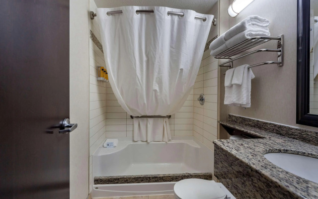 Best Western Plus The Inn At St. Albert