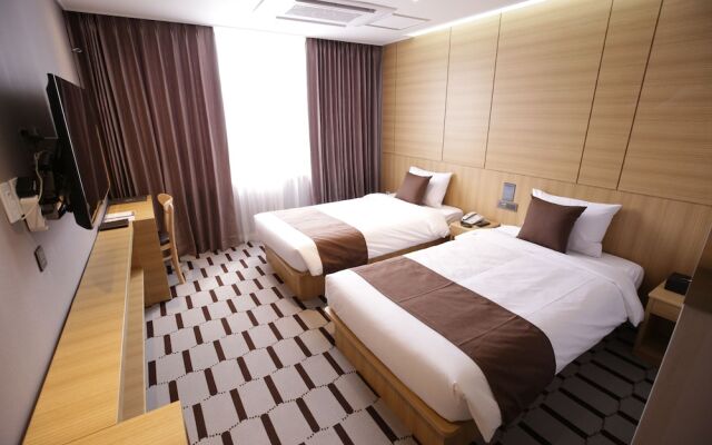 Honors Hotel