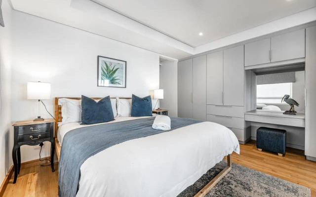 17 Marine - 3Bedroom Sea-Facing Apt101