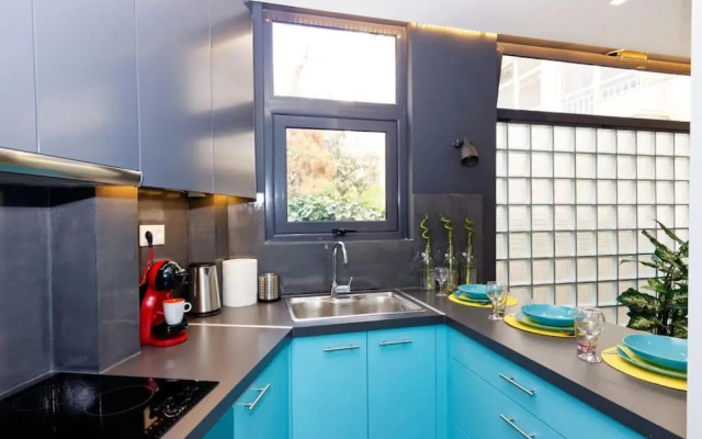 2 bedroom design apartment in Athens center