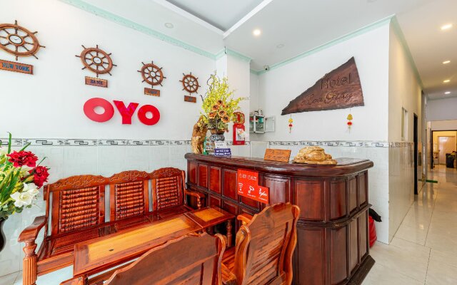 OYO 828 Hoa Giay Hotel