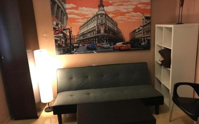 Reina Victoria Apartaments & SuiteS TPH