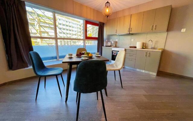 Baia Acropolis Hotel Apartment