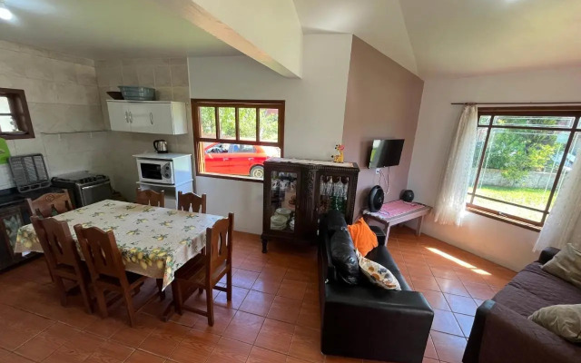 Linda casa 100 metros do mar -F12