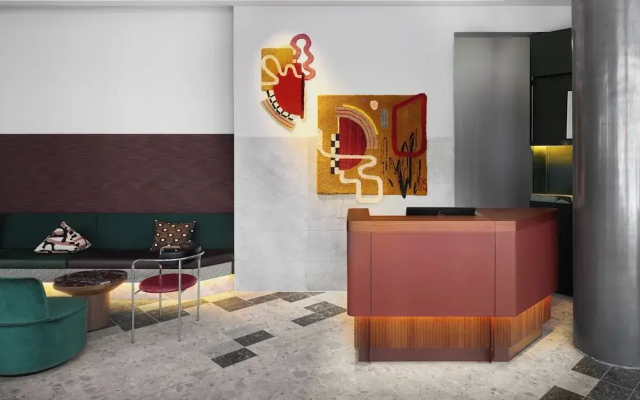 Kimpton Main Frankfurt by IHG