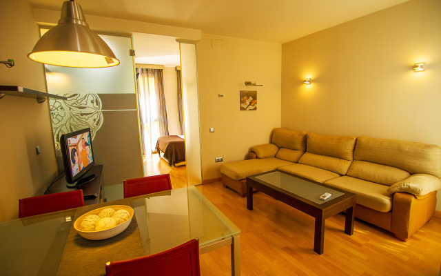 Dream Suites & Apartments Almera Centro