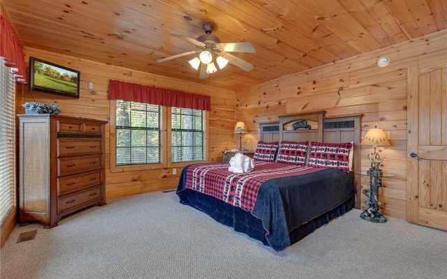 Away From it All - Three Bedroom Cabin