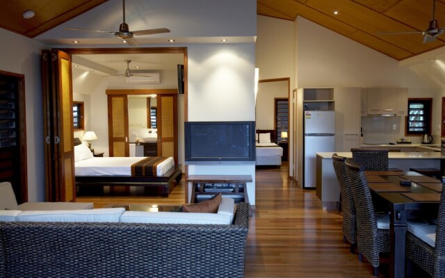 Pure Magnetic Villa 7