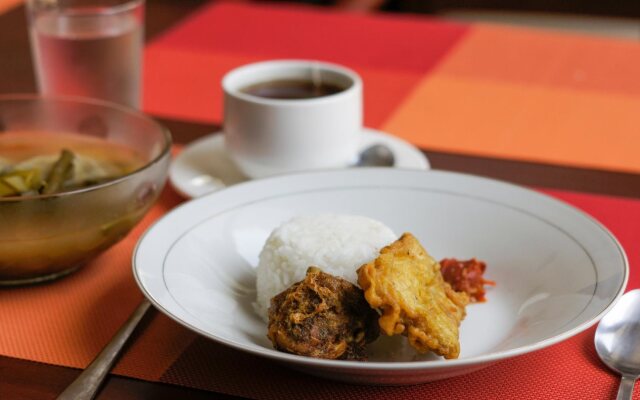 OYO 388 Raka Residence Syariah