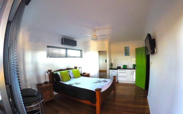 On the Deck @ Shark Bay