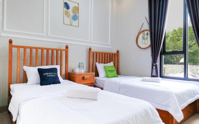 Urbanview Hotel Dieng Chill House Syariah